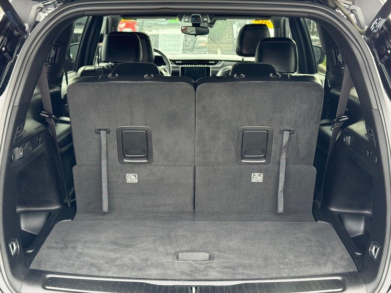 Jeep Grand Cherokee L Vehicle Image 07