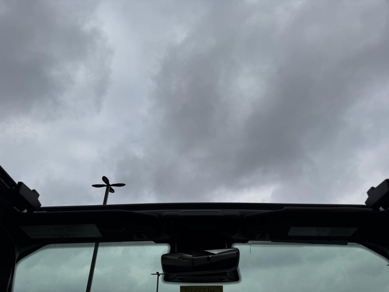 Jeep Wrangler Vehicle Image 05