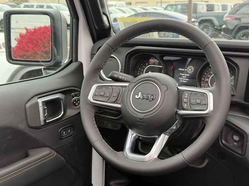 Jeep Wrangler Vehicle Image 07