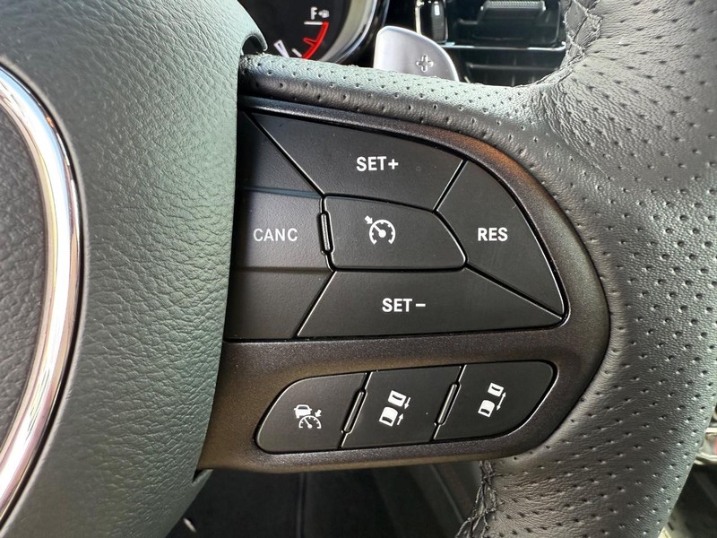 Dodge Durango Vehicle Image 10