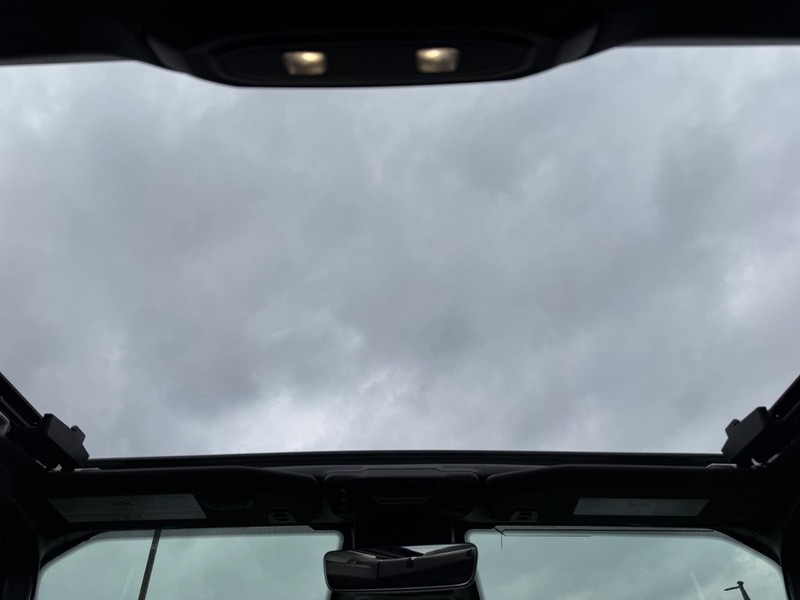 Jeep Wrangler Vehicle Image 05