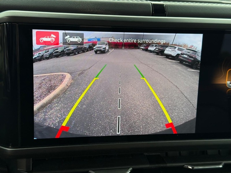 Jeep Wrangler Vehicle Image 13