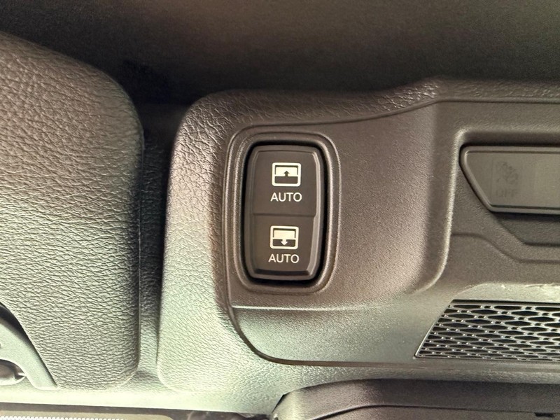 Jeep Wrangler Vehicle Image 17