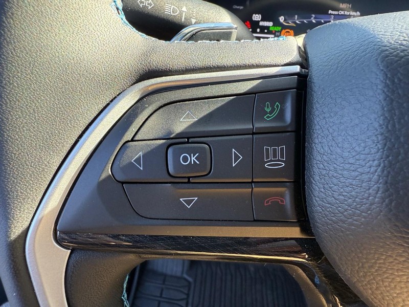 Jeep Grand Cherokee 4xe Vehicle Image 15