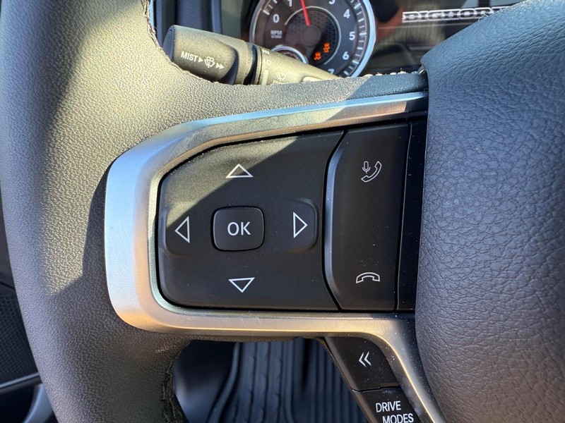 Ram 1500 Vehicle Image 13