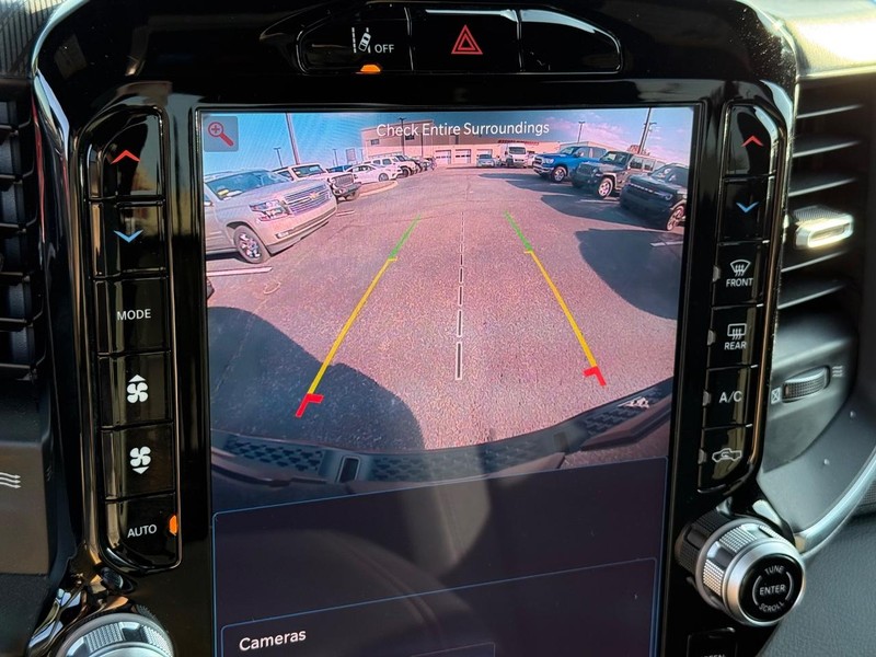 Ram 1500 Vehicle Image 17