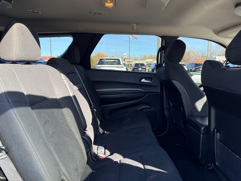 Dodge Durango Vehicle Image 10