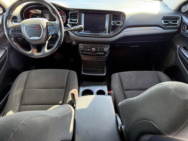 Dodge Durango Vehicle Image 11
