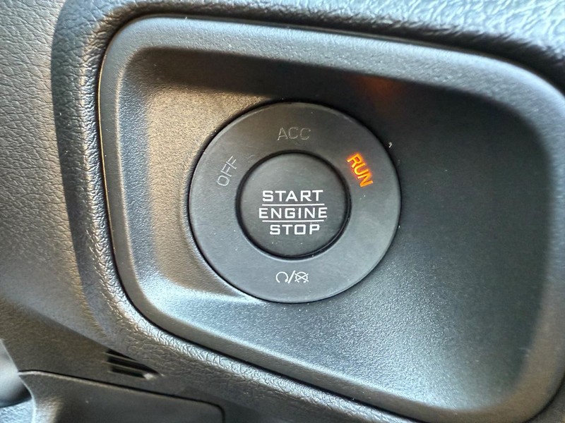 Jeep Wrangler Vehicle Image 10