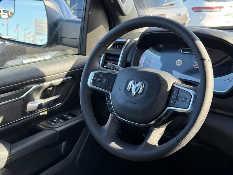 Ram 1500 Vehicle Image 06