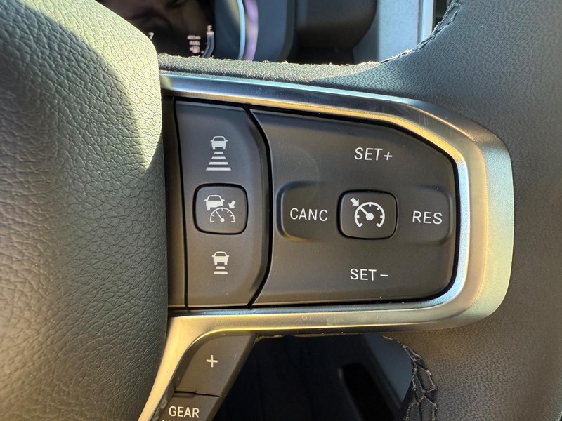 Ram 1500 Vehicle Image 08