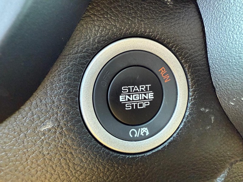 Ram 1500 Vehicle Image 09