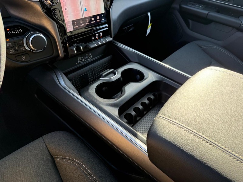 Ram 1500 Vehicle Image 12