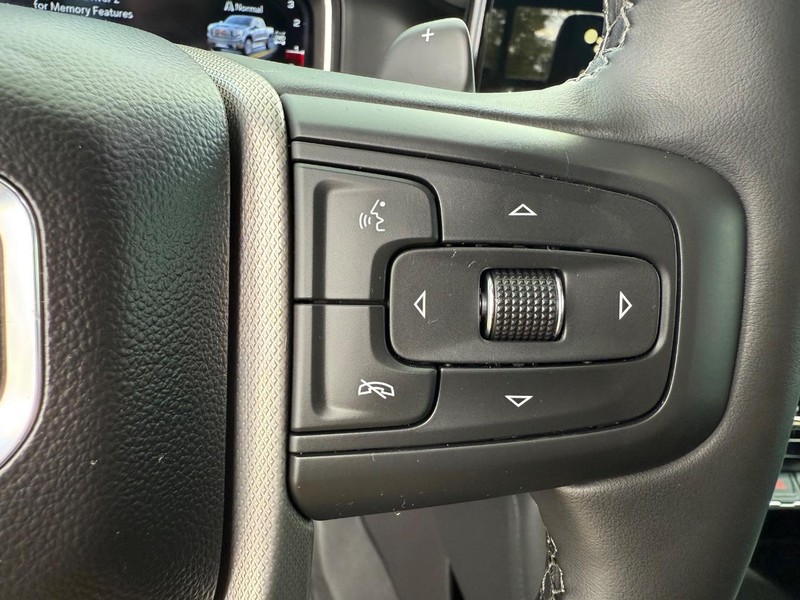 GMC Sierra 1500 Vehicle Image 15