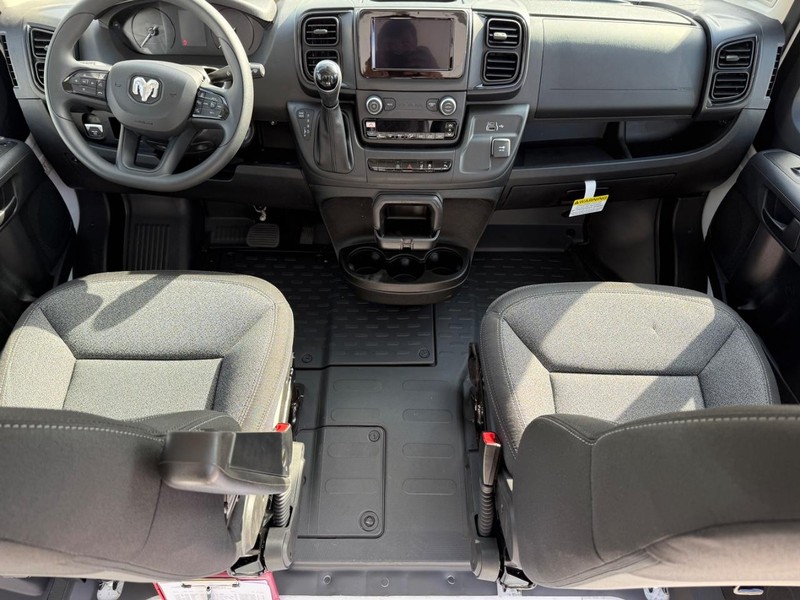 Ram ProMaster Cargo Van Vehicle Image 06