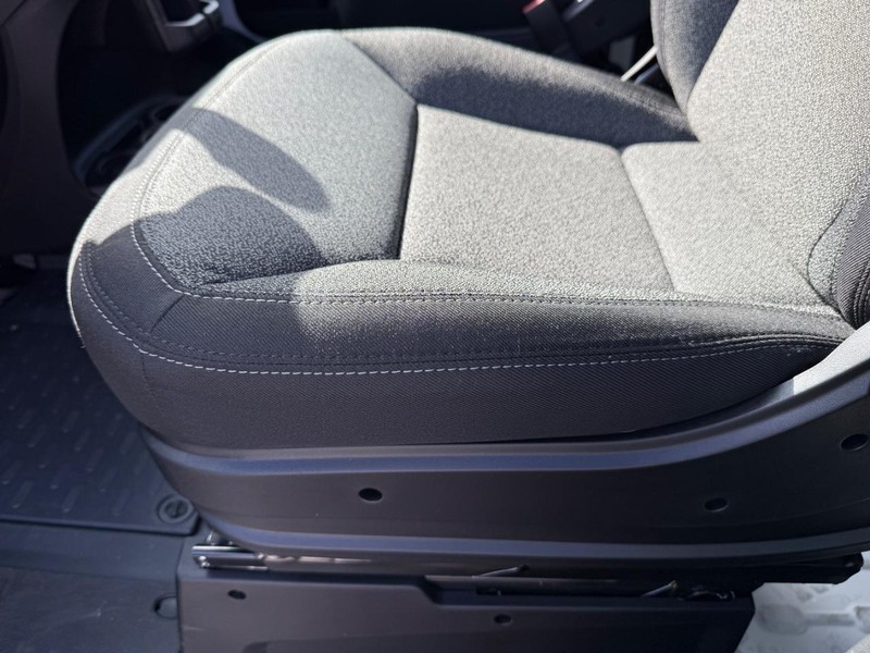 Ram ProMaster Cargo Van Vehicle Image 17