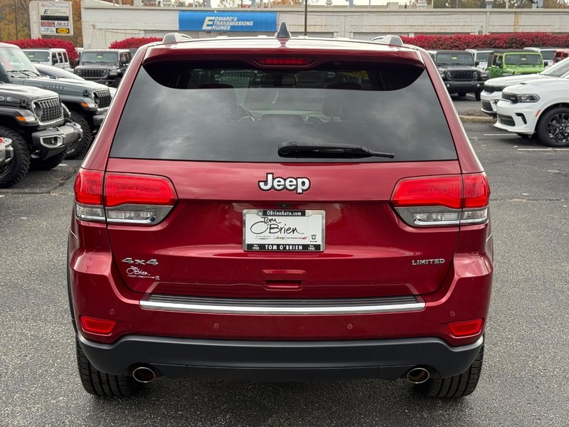 Jeep Grand Cherokee Vehicle Image 04