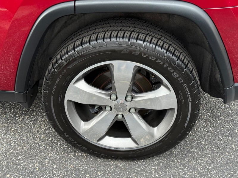 Jeep Grand Cherokee Vehicle Image 06