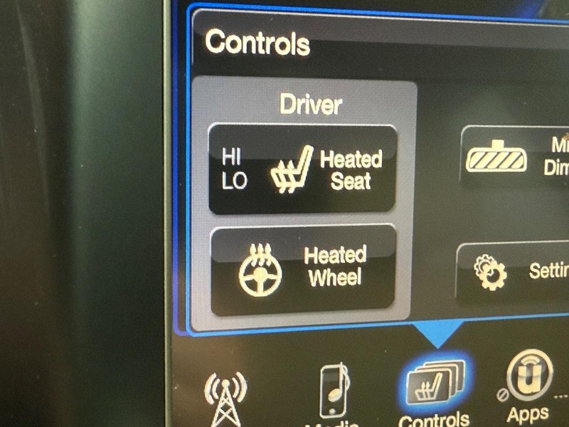 Jeep Grand Cherokee Vehicle Image 19