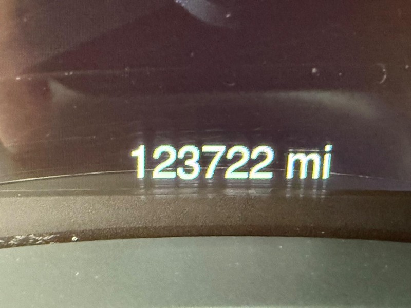 Jeep Grand Cherokee Vehicle Image 26