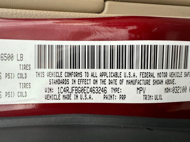 Jeep Grand Cherokee Vehicle Image 29