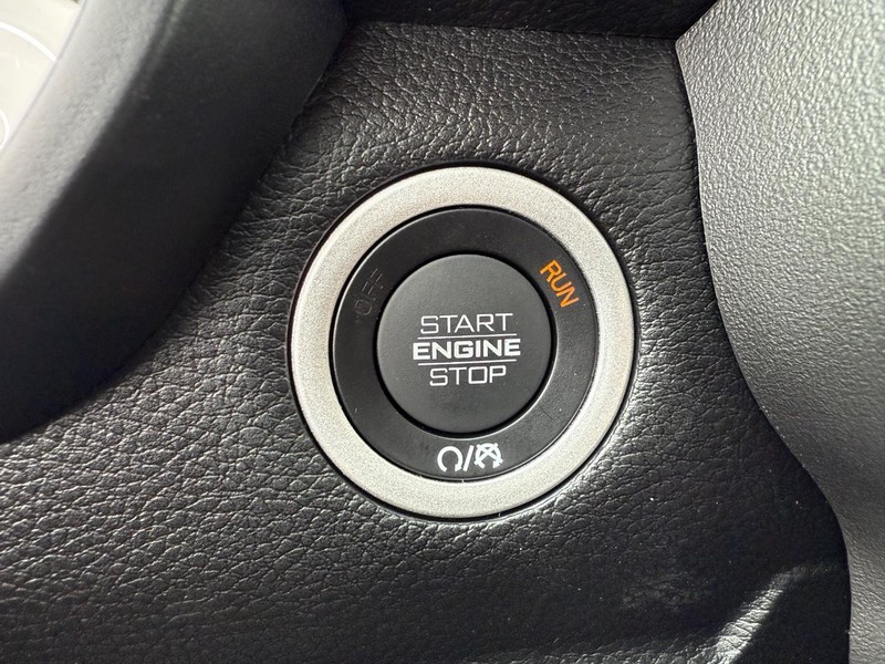 Ram 1500 Vehicle Image 09