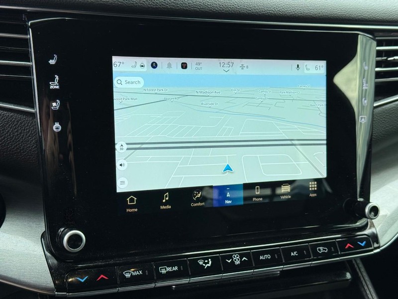 Jeep Wagoneer Vehicle Image 19