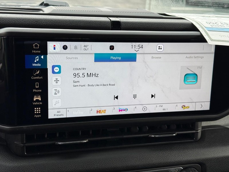 Jeep Wrangler Vehicle Image 10