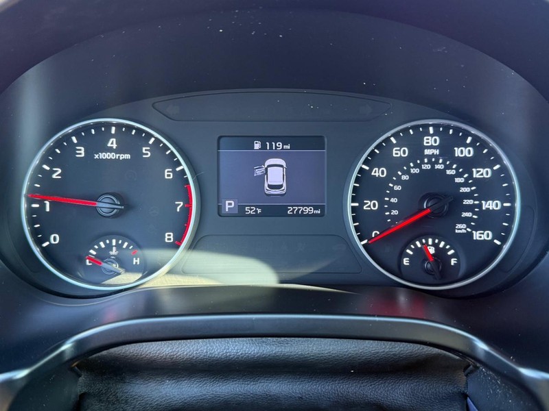 Kia Seltos Vehicle Image 20