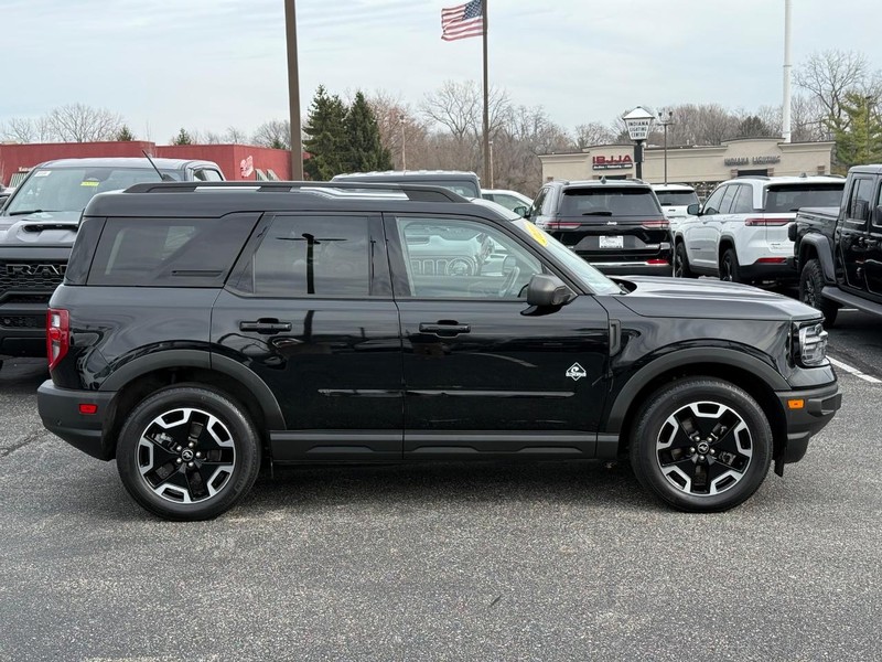 Ford Bronco Sport Vehicle Image 02