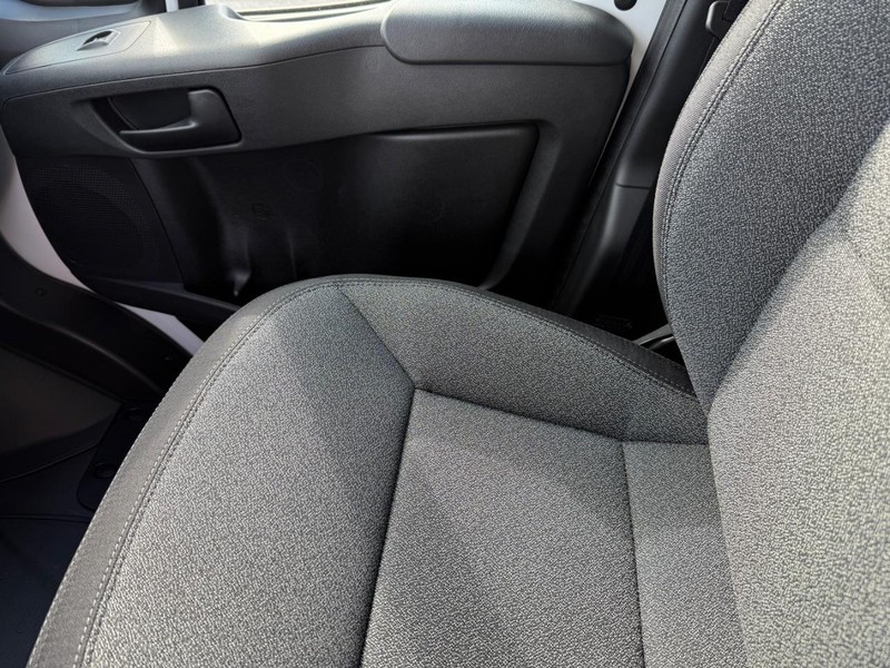 Ram ProMaster Cargo Van Vehicle Image 14