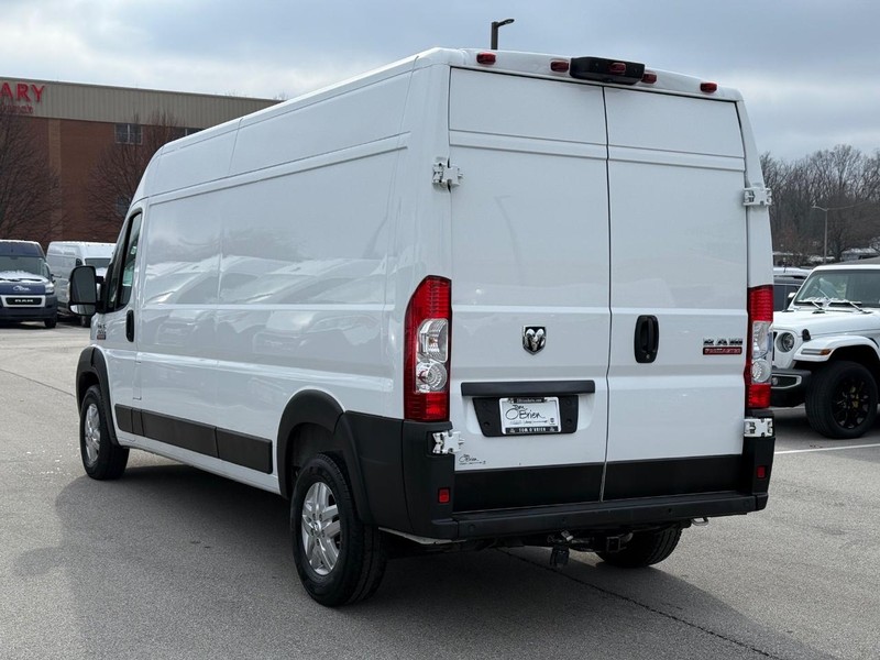 Ram ProMaster Cargo Van Vehicle Image 05