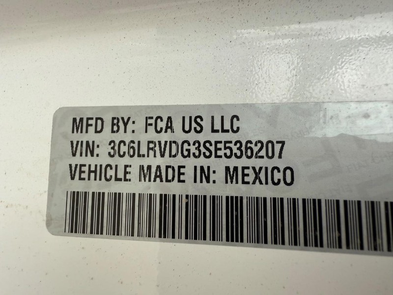 Ram ProMaster Cargo Van Vehicle Image 25