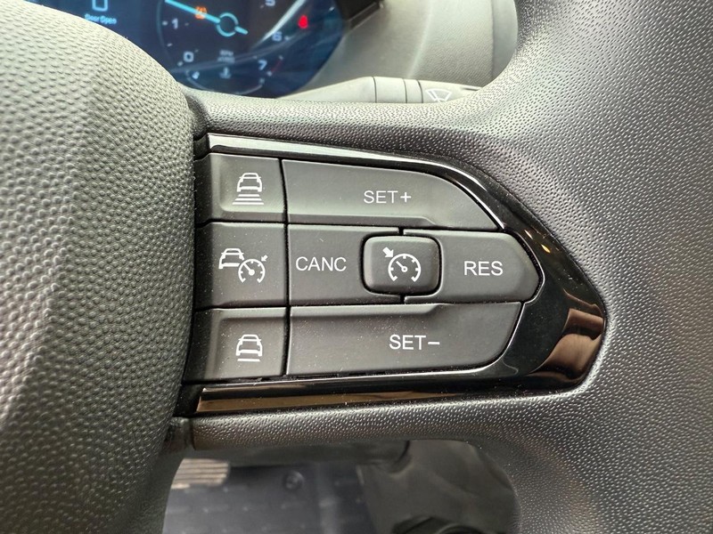 Ram ProMaster Cargo Van Vehicle Image 15