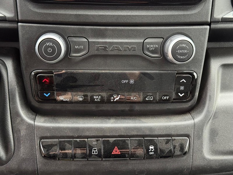 Ram ProMaster Cargo Van Vehicle Image 19