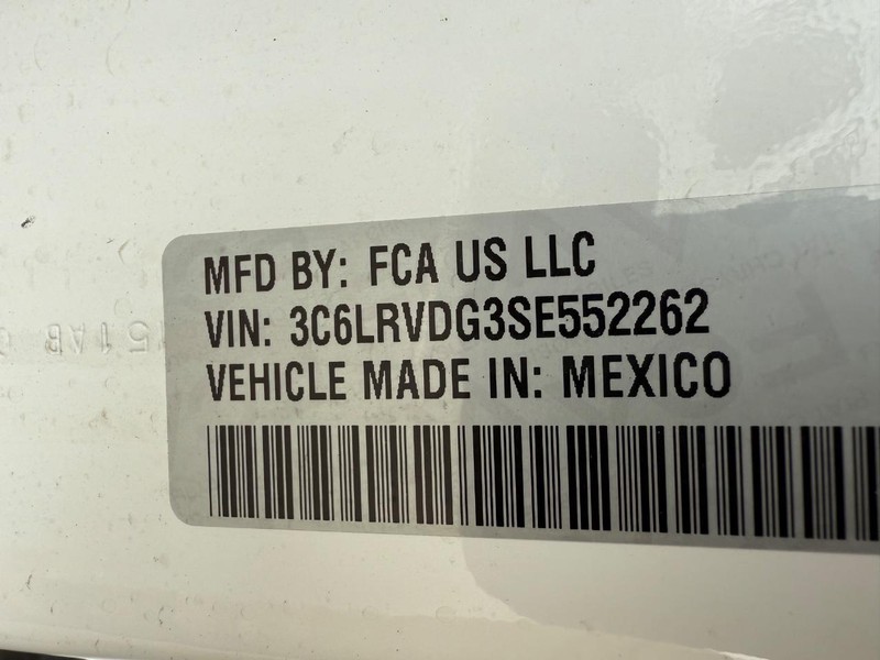 Ram ProMaster Cargo Van Vehicle Image 25