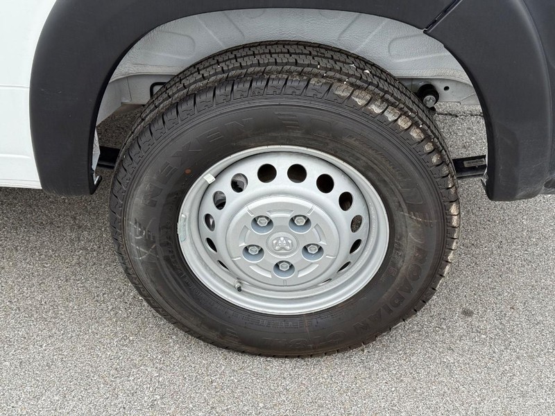 Ram ProMaster Cargo Van Vehicle Image 06