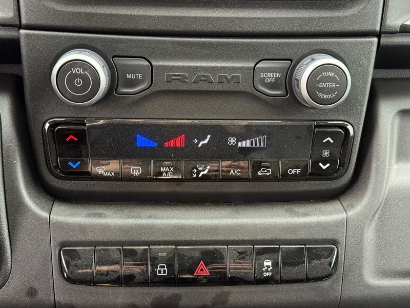 Ram ProMaster Cargo Van Vehicle Image 19