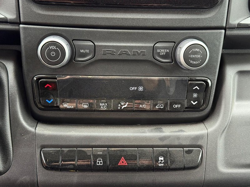 Ram ProMaster Cargo Van Vehicle Image 19