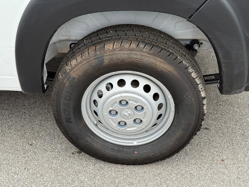 Ram ProMaster Cargo Van Vehicle Image 06