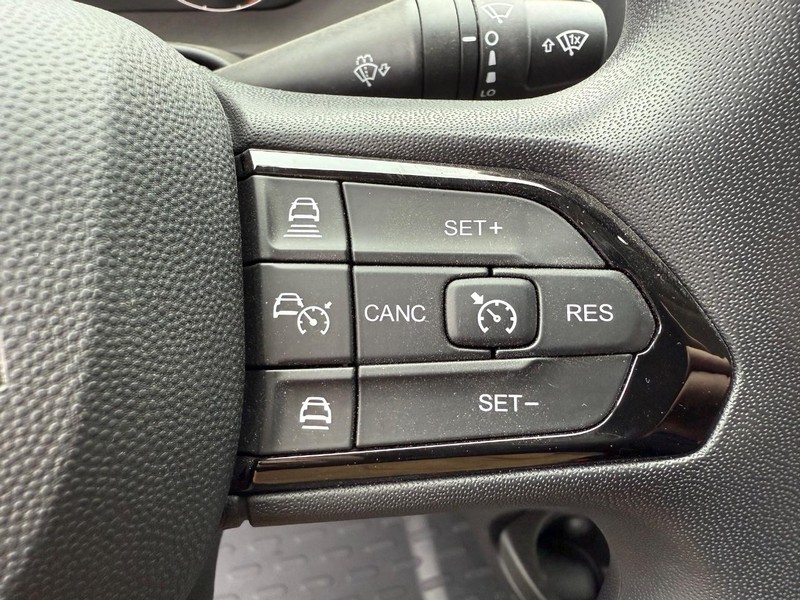 Ram ProMaster Cargo Van Vehicle Image 15