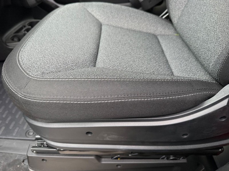 Ram ProMaster Cargo Van Vehicle Image 24