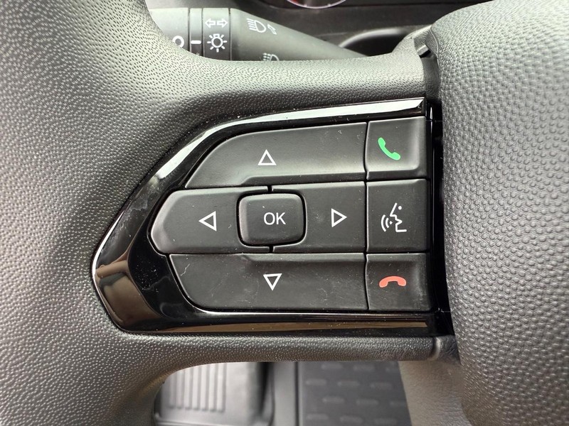 Ram ProMaster Cargo Van Vehicle Image 14