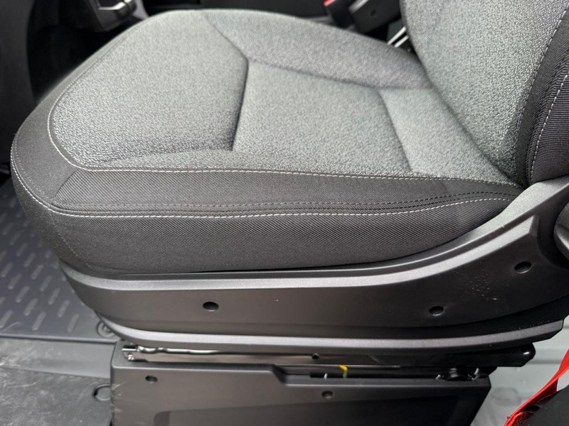 Ram ProMaster Cargo Van Vehicle Image 24