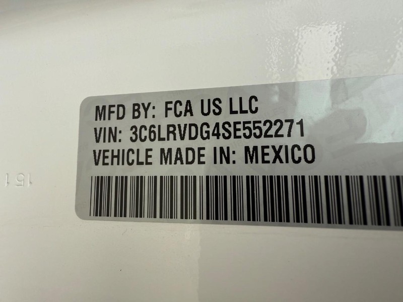 Ram ProMaster Cargo Van Vehicle Image 25