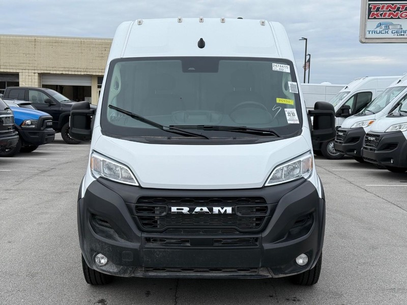 Ram ProMaster Cargo Van Vehicle Image 09