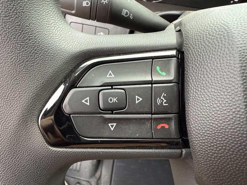 Ram ProMaster Cargo Van Vehicle Image 14