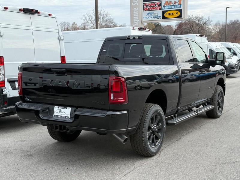 Ram 3500 Vehicle Image 03