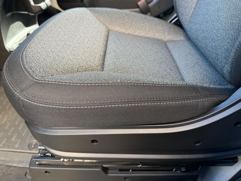 Ram ProMaster Cargo Van Vehicle Image 17