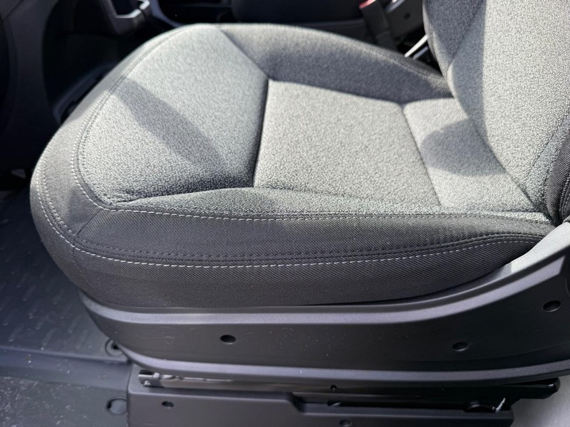 Ram ProMaster Cargo Van Vehicle Image 17